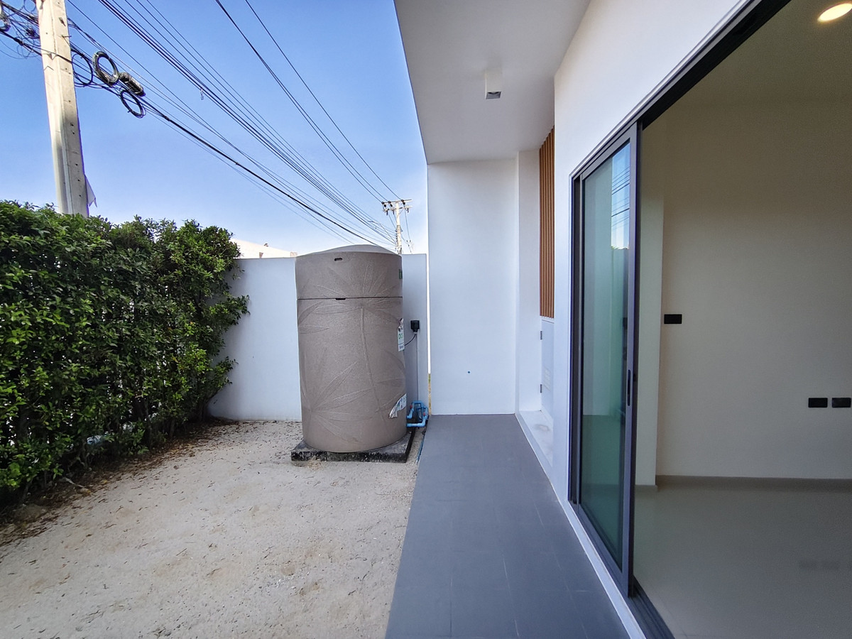 For SaleTownhomePattanakan, Srinakarin : [For Sale] SHO PHATTHANAKARN 32 Townhome, size 4.5 floors.