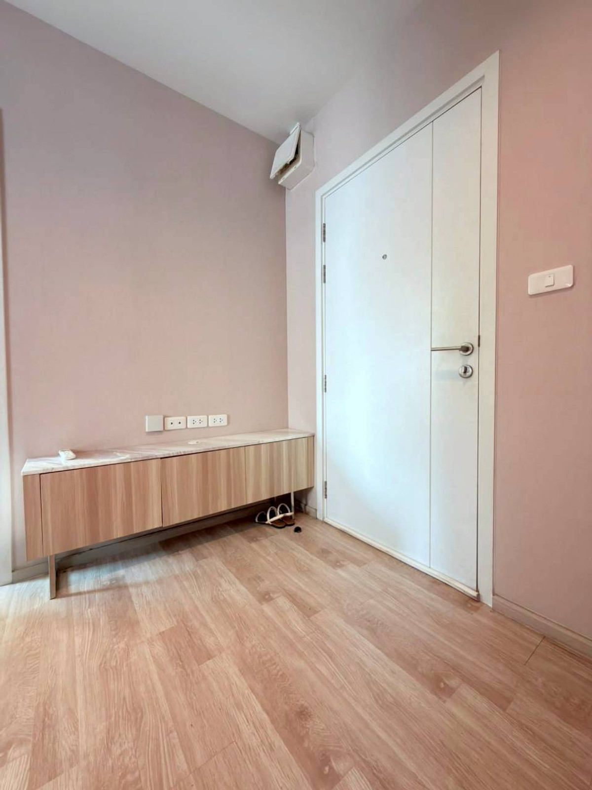 ให้เช่าคอนโดพระราม 9 เพชรบุรีตัดใหม่ RCA : ✅ PAR194 ✅ Line : @p2nproperty