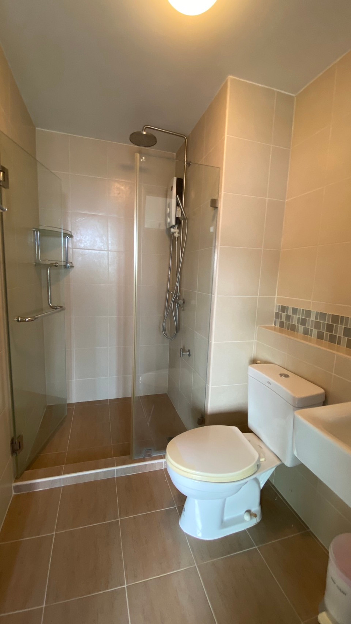 For RentCondoHuahin, Prachuap Khiri Khan, Pran Buri : Beautiful room, high floor view, very spectacular, overlooking the sea, near True Arena Condo Condo Baan Kiang Fah for rent.