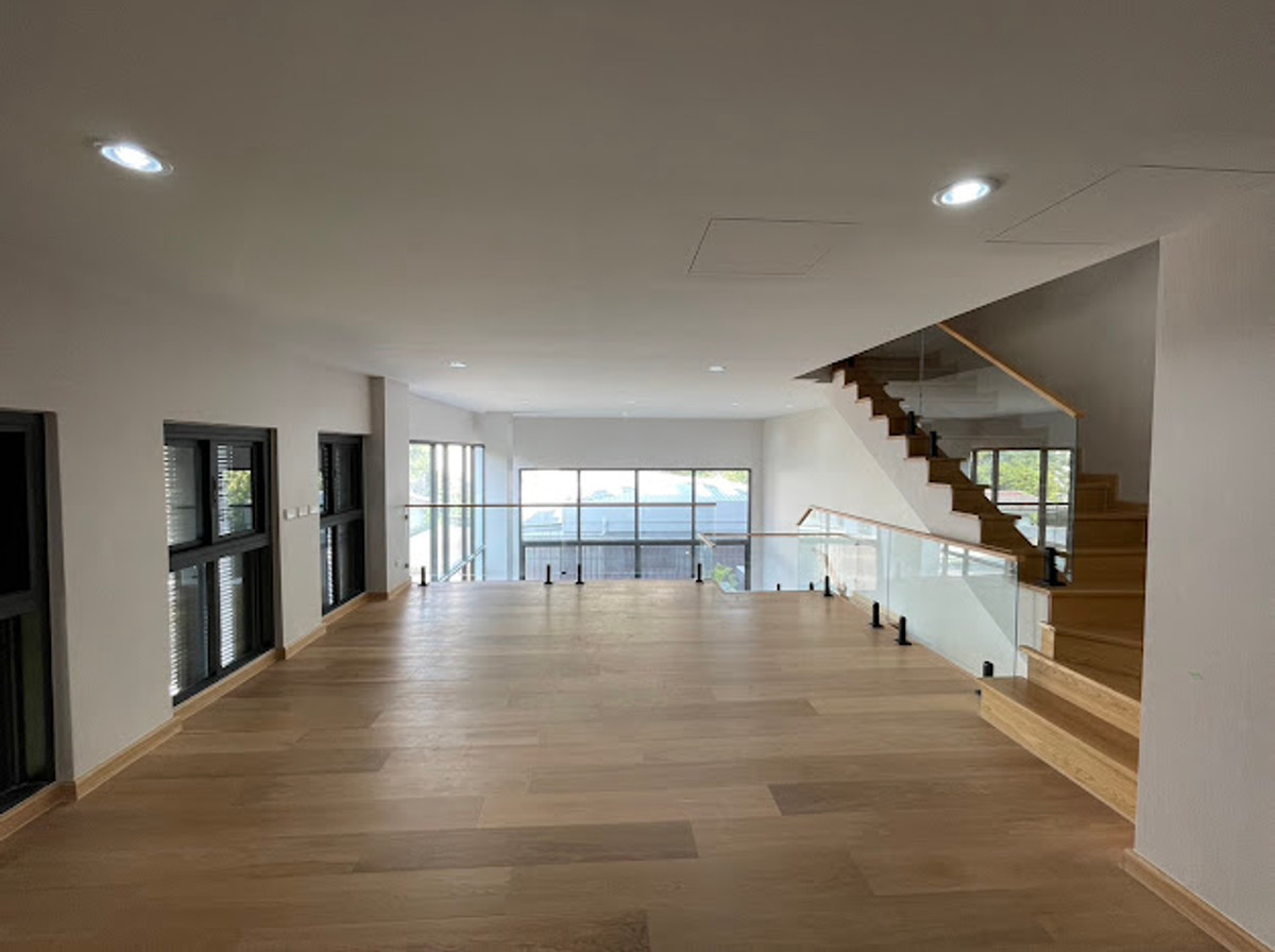 ให้เช่าโฮมออฟฟิศสุขุมวิท อโศก ทองหล่อ : House Soi Thonglor 25 บ้านเดี่ยวในซอยทองหล่อ 25 โครงการ Sage ทองหล่อ 362 ต.ร.ม.มีลิฟต์