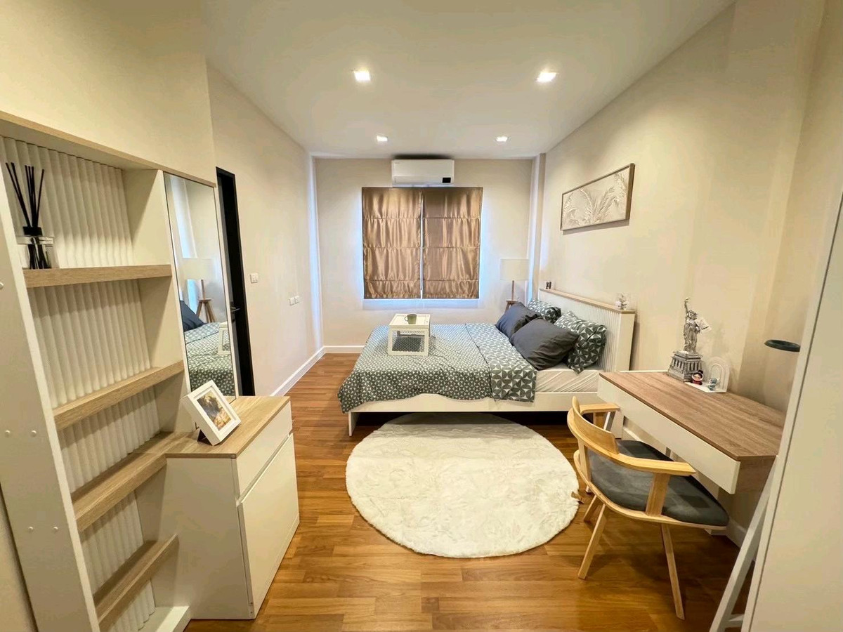 ขายทาวน์โฮมโชคชัย4 ลาดพร้าว71 : 🏡 ทาวน์โฮม 3 ชั้น สตรีวิทยา 2 ซอย 29 | 3นอน 4น้ำ พื้นที่ 226 ตร.ม. พร้อมอยู่ 💰7.63 ลบ. นัดดูบ้านกับลูกเจี๊ยบ 065-536-5165