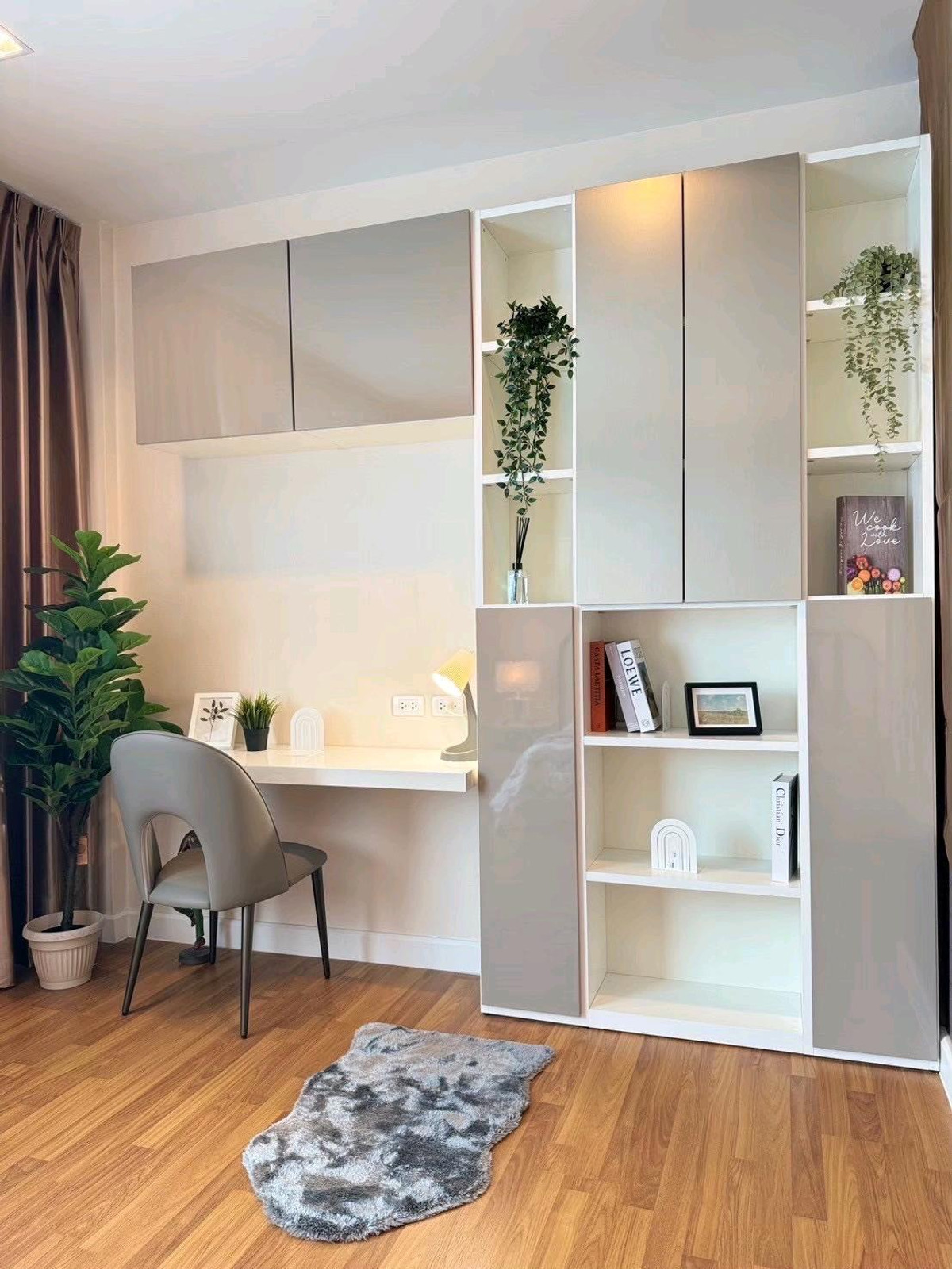 ขายทาวน์โฮมโชคชัย4 ลาดพร้าว71 : 🏡 ทาวน์โฮม 3 ชั้น สตรีวิทยา 2 ซอย 29 | 3นอน 4น้ำ พื้นที่ 226 ตร.ม. พร้อมอยู่ 💰7.63 ลบ. นัดดูบ้านกับลูกเจี๊ยบ 065-536-5165