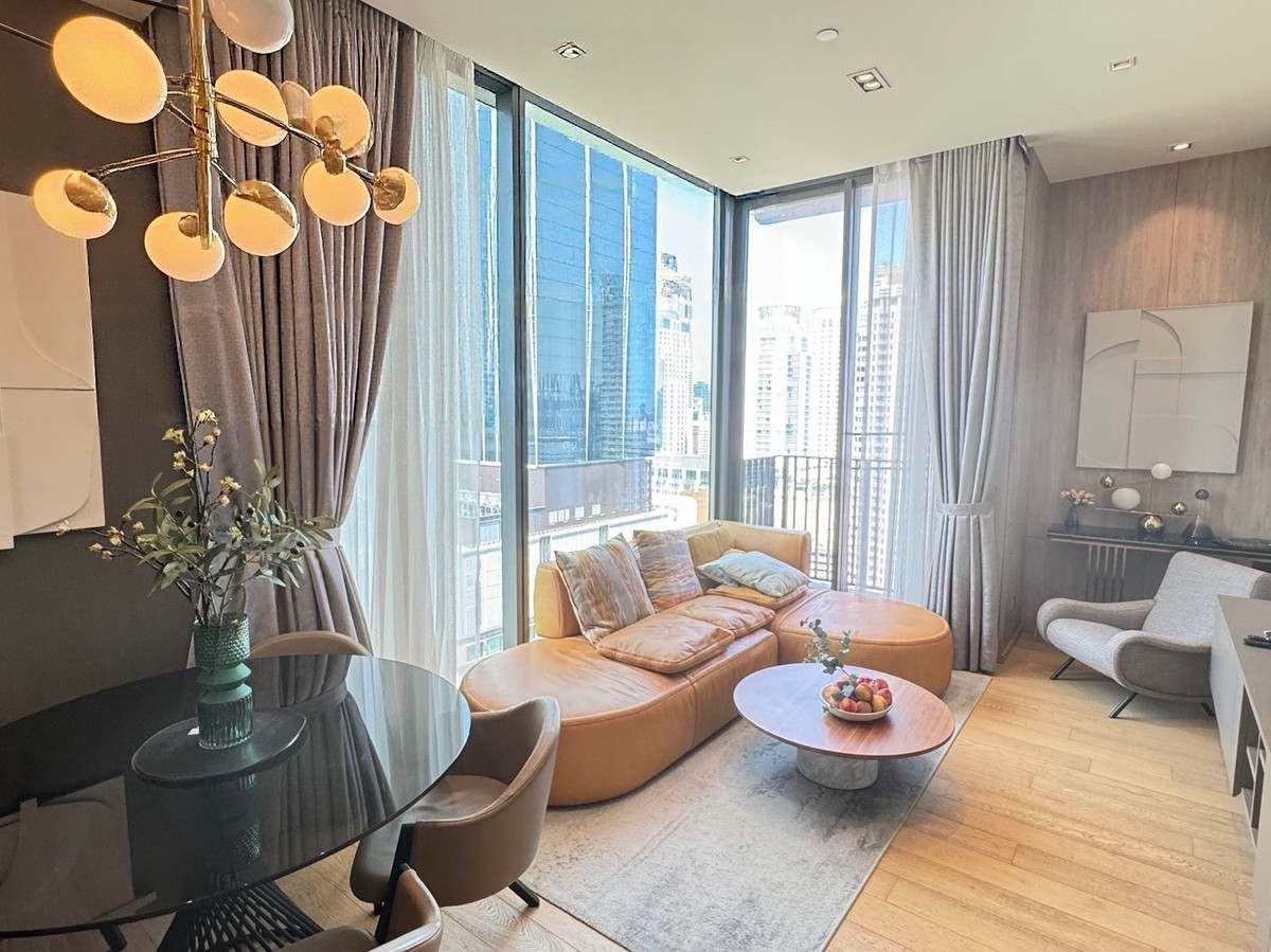 ให้เช่าคอนโดวิทยุ ชิดลม หลังสวน : 2 นอน คอนโด 28 ชิดลม ชั้น 20 พร้อมเข้าอยู่