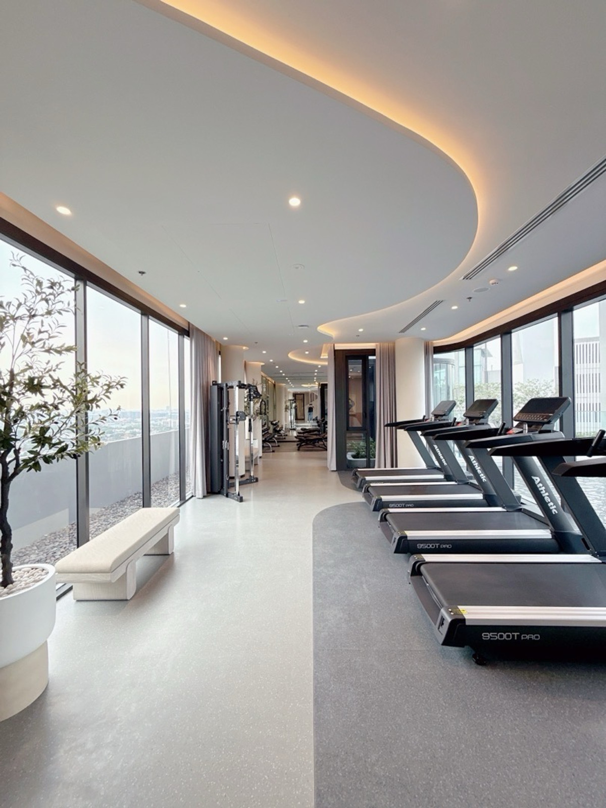 For SaleCondoKasetsart, Ratchayothin : 𝐂𝐎𝐁𝐄 𝐊𝐀𝐒𝐄𝐓-𝐒𝐑𝐈𝐏𝐀𝐓𝐔𝐌 𝐅𝐑𝐄𝐄 Down payment 𝟎 baht, easy installments. 𝟗,𝟓𝟎𝟎/month, new room from the 𝐒𝐂 project, next to the university.