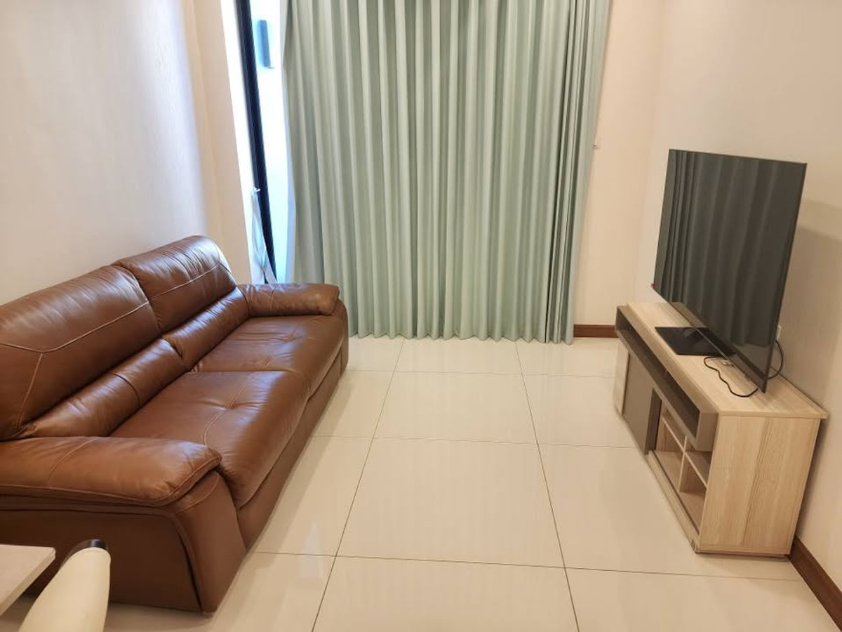 For RentCondoWongwianyai, Charoennakor : For rent Supalai Premier Charoennakorn Near Icon Siam Walk to get on the train! 1 bedroom, 48 sq m., wide space, very comfortable.