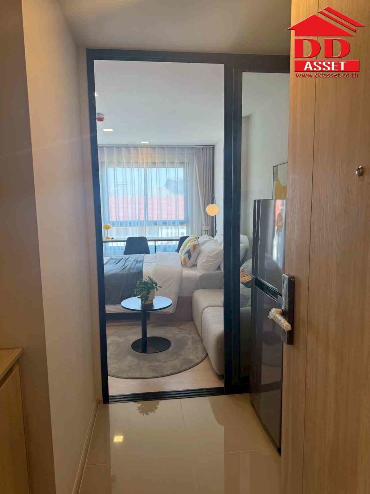 For RentCondoPathum Thani,Rangsit, Thammasat : For rent, dcondo Vivid Rangsit, new condo, opposite Bangkok University, dcondo Vivid Rangsit, property code: C8426