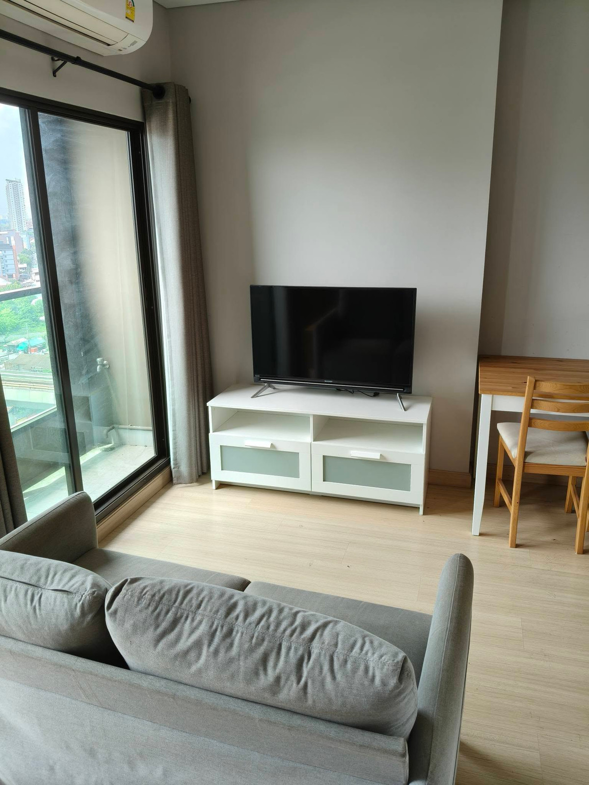 ให้เช่าคอนโดเกษตรศาสตร์ รัชโยธิน : 🔥🔥 ให้เช่า Lumpini Park พหลโยธิน 32 🔥🔥  📍 พหลโยธิน 32 (ใกล้ BTS เกษตรศาสตร์ / เสนานิคม)  🛏 1 ห้องนอน 1 ห้องน้ำ 📐 ชั้น 12 (วิวตึกช้าง + วิวรถไฟฟ้า)