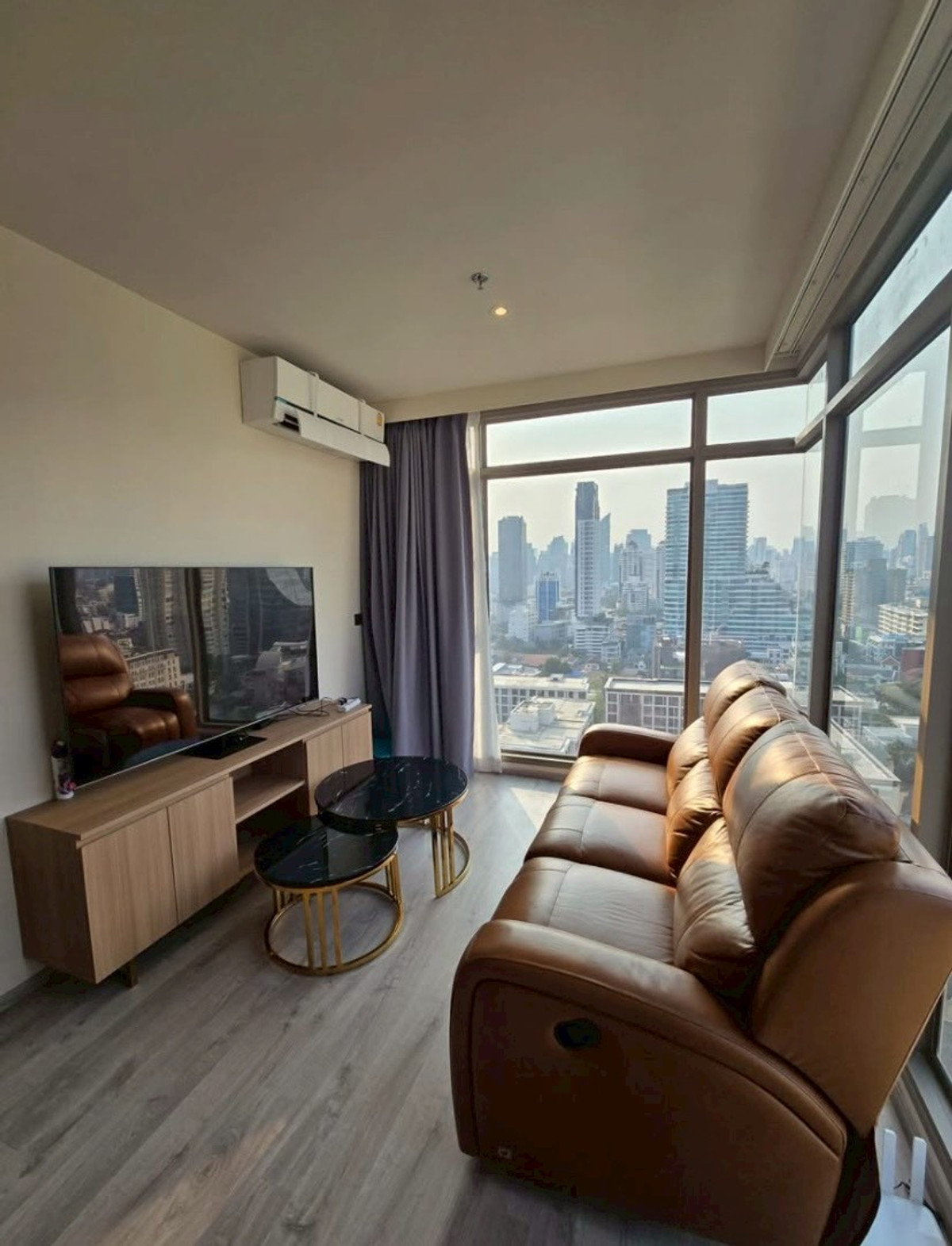For RentCondoSukhumvit, Asoke, Thonglor : LTH14746 – Condo for Rent | Rhythm Ekkamai Estate | 85 sqm | 2 Bedrooms 2 Bathrooms | Luxury High Floor Stunning City View Best Price | Near BTS Ekkamai | 88,000 THB/Month | Luxury condo Rhythm Ekkamai Estate, high floor, very beautiful view, best price, 