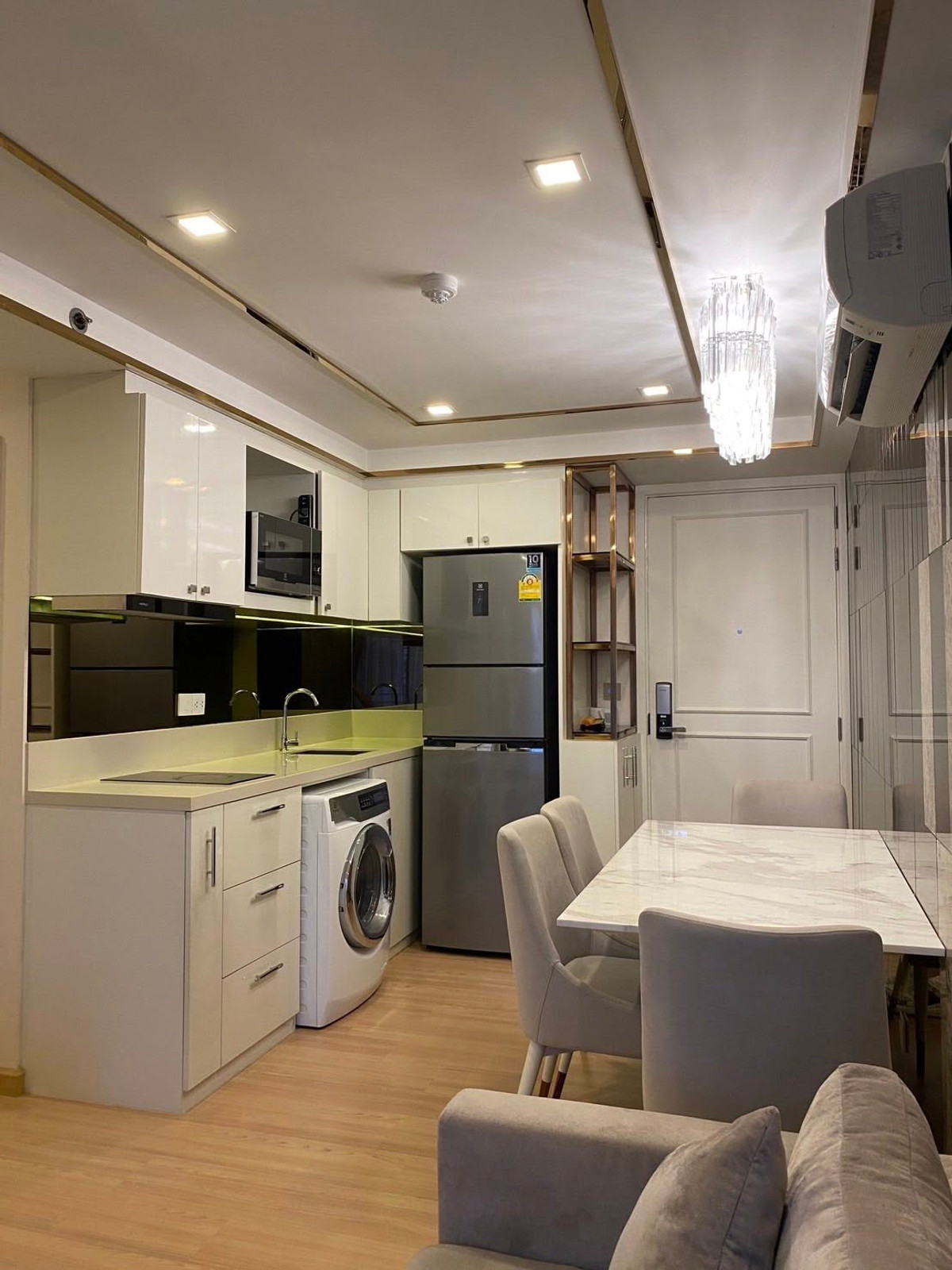 For RentCondoVipawadee, Don Mueang, Lak Si : For rent, 2 bedrooms, 2 bathrooms, Knightsbridge, Sky City, Saphan Mai.