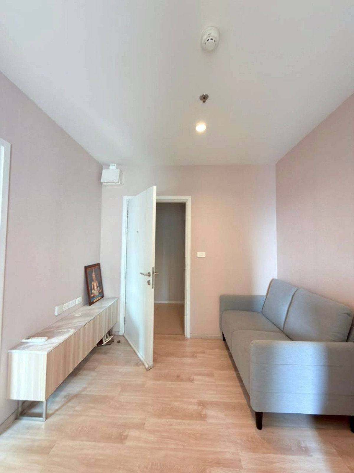 ให้เช่าคอนโดพระราม 9 เพชรบุรีตัดใหม่ RCA : ✅ PAR194 ✅ Line : @p2nproperty