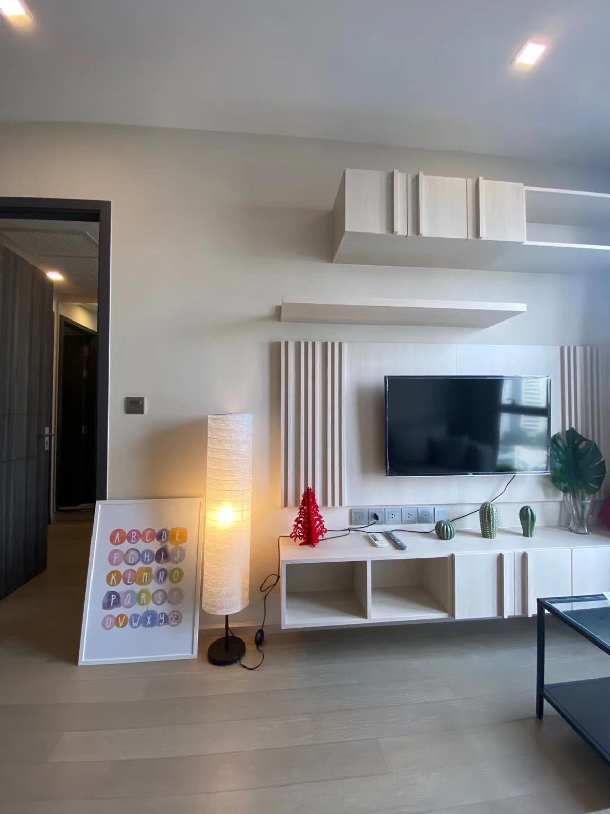 For RentCondoSukhumvit, Asoke, Thonglor : Minimal Style , Ashton Asoke 1bed 32 Sqm Fullyfurnish Welcome Foreign 26,000-