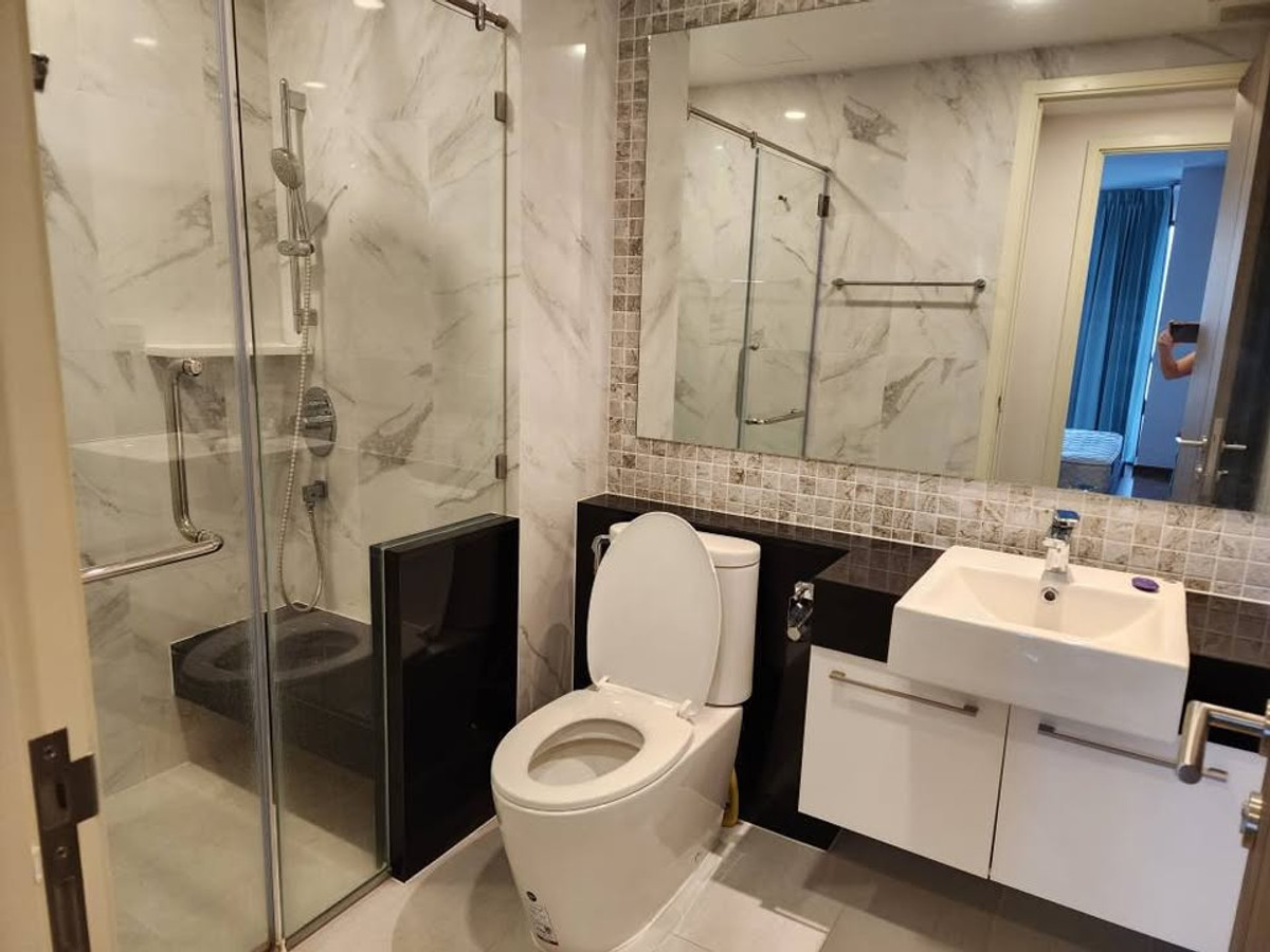 For RentCondoWongwianyai, Charoennakor : For rent Supalai Premier Charoennakorn Near Icon Siam Walk to get on the train! 1 bedroom, 48 sq m., wide space, very comfortable.