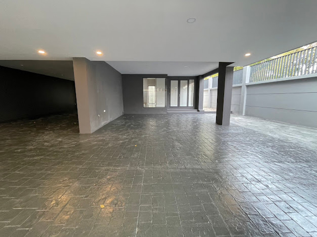 ให้เช่าโฮมออฟฟิศสุขุมวิท อโศก ทองหล่อ : House Soi Thonglor 25 บ้านเดี่ยวในซอยทองหล่อ 25 โครงการ Sage ทองหล่อ 362 ต.ร.ม.มีลิฟต์