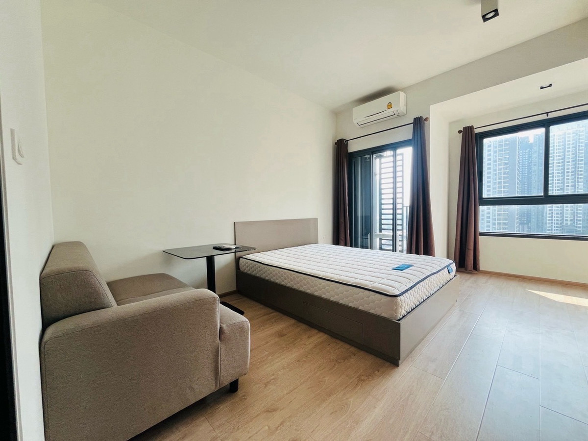 ให้เช่าคอนโดพระราม 9 เพชรบุรีตัดใหม่ RCA : ให้เช่า ห้องสตูดิโอ 26 ตรม. ชั้นสูง เครื่องใช้ไฟฟ้าครบ Ideo Rama9 Asoke 