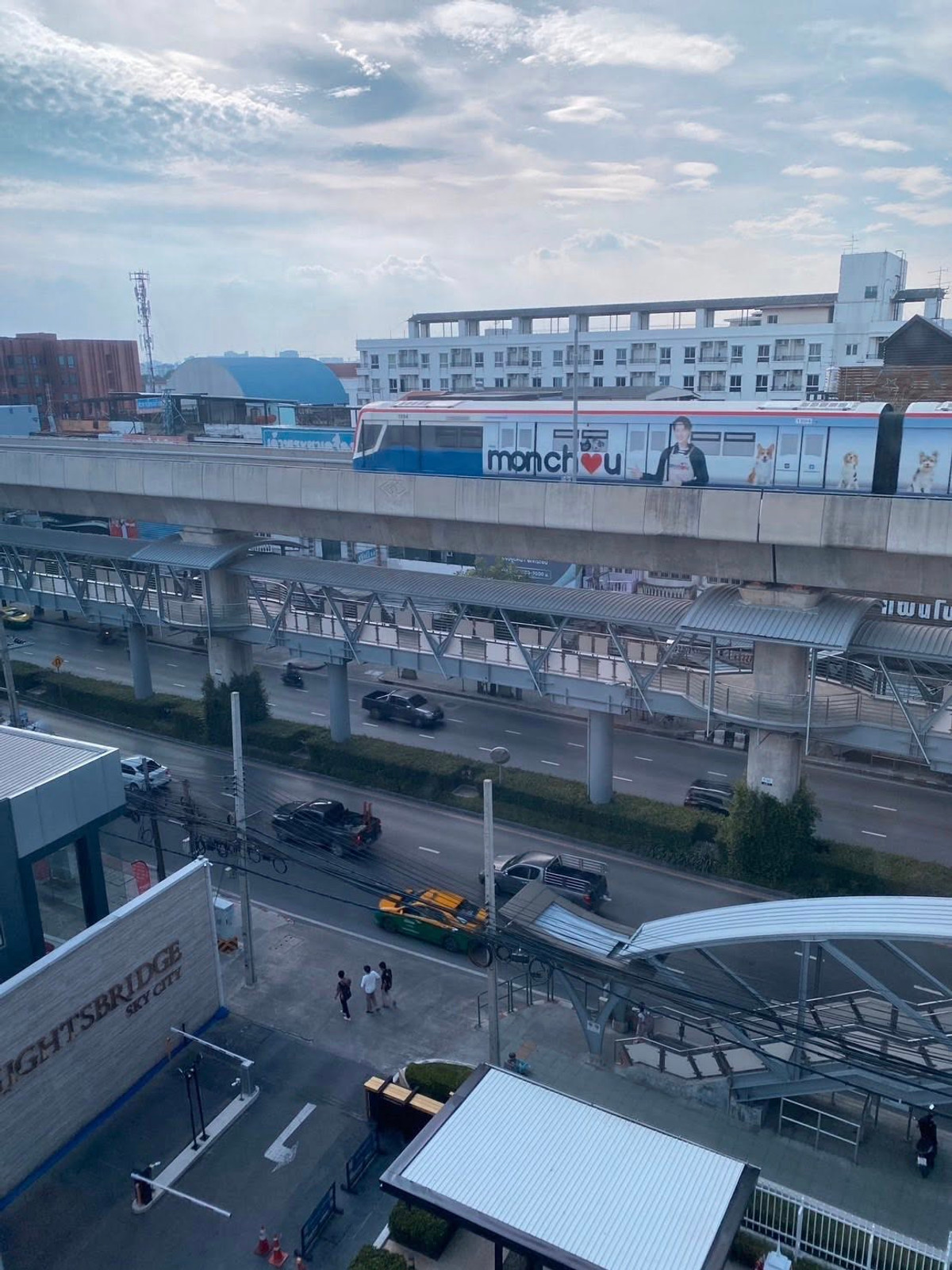 For RentCondoVipawadee, Don Mueang, Lak Si : For rent, 2 bedrooms, 2 bathrooms, Knightsbridge, Sky City, Saphan Mai.