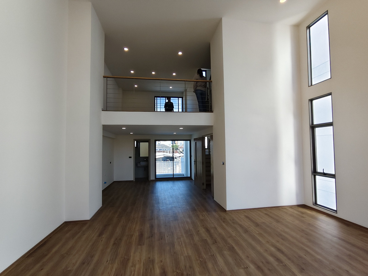 For SaleTownhomePattanakan, Srinakarin : [For Sale] SHO PHATTHANAKARN 32 Townhome, size 4.5 floors.