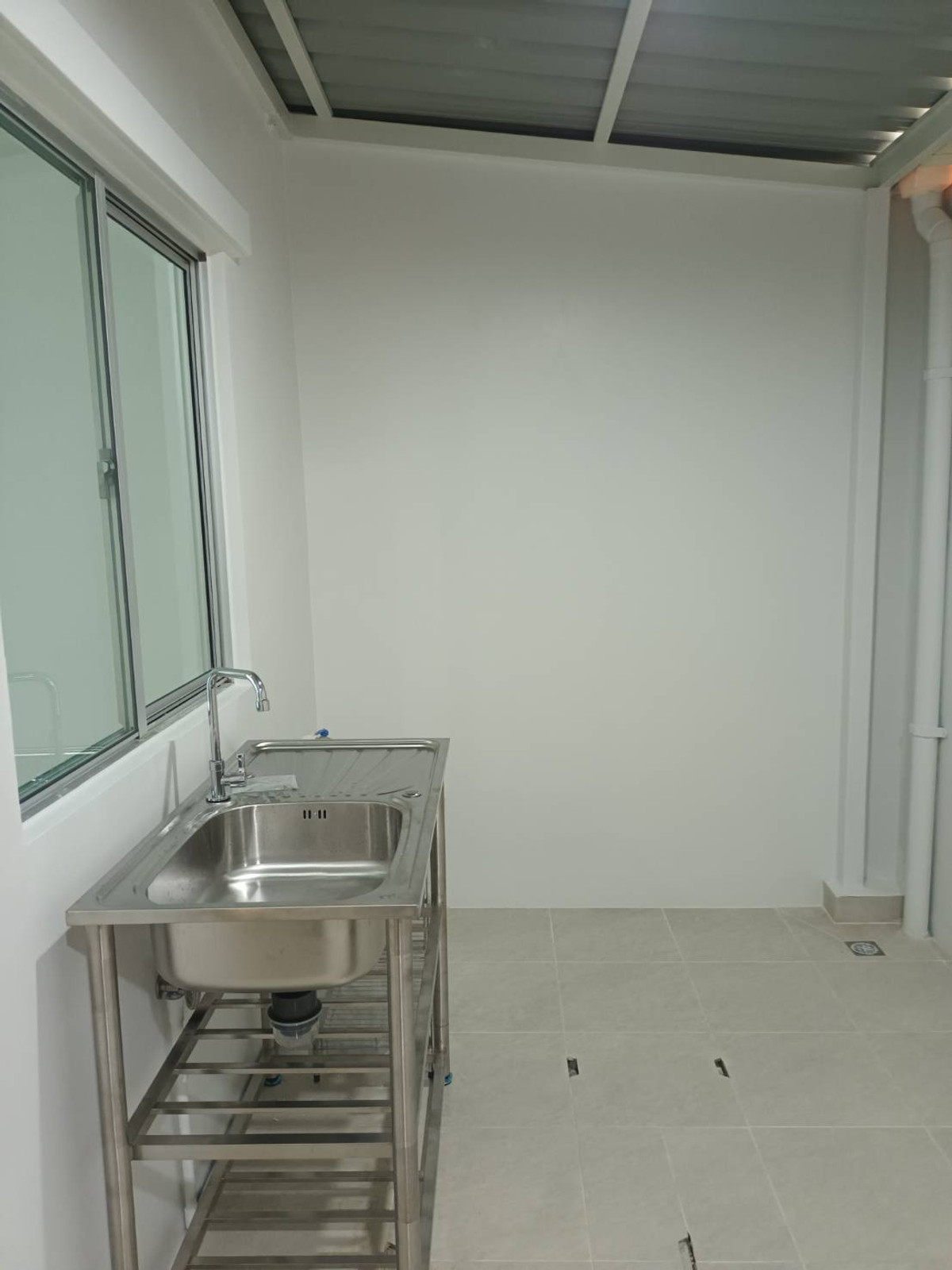 ให้เช่าทาวน์โฮมปทุมธานี รังสิต ธรรมศาสตร์ : ⚡ ให้เช่า ทาวน์โฮม 2 ชั้น พฤกษา 116 รังสิต - ธัญบุรี ขนาด 18 ตร.ว. ⚡