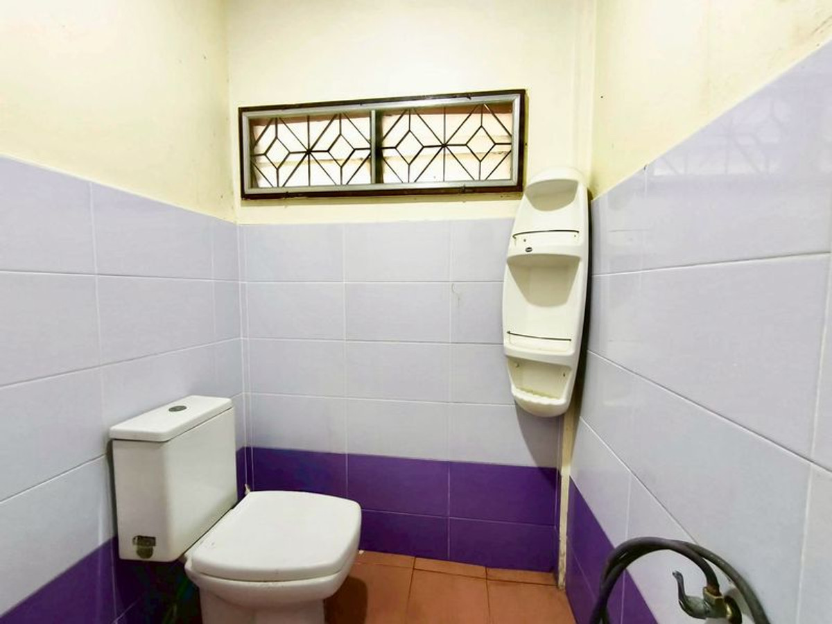 For SaleTownhomeBang Sue, Wong Sawang, Tao Pun : 2-story townhouse for sale, Wimanthip Village, area 16.5 square meters, 2 bedrooms, near MRT Bang Pho and Tao Poon Intersection, Pracharat Sai 1, Bang Sue Subdistrict, Bang Sue District, Bangkok.