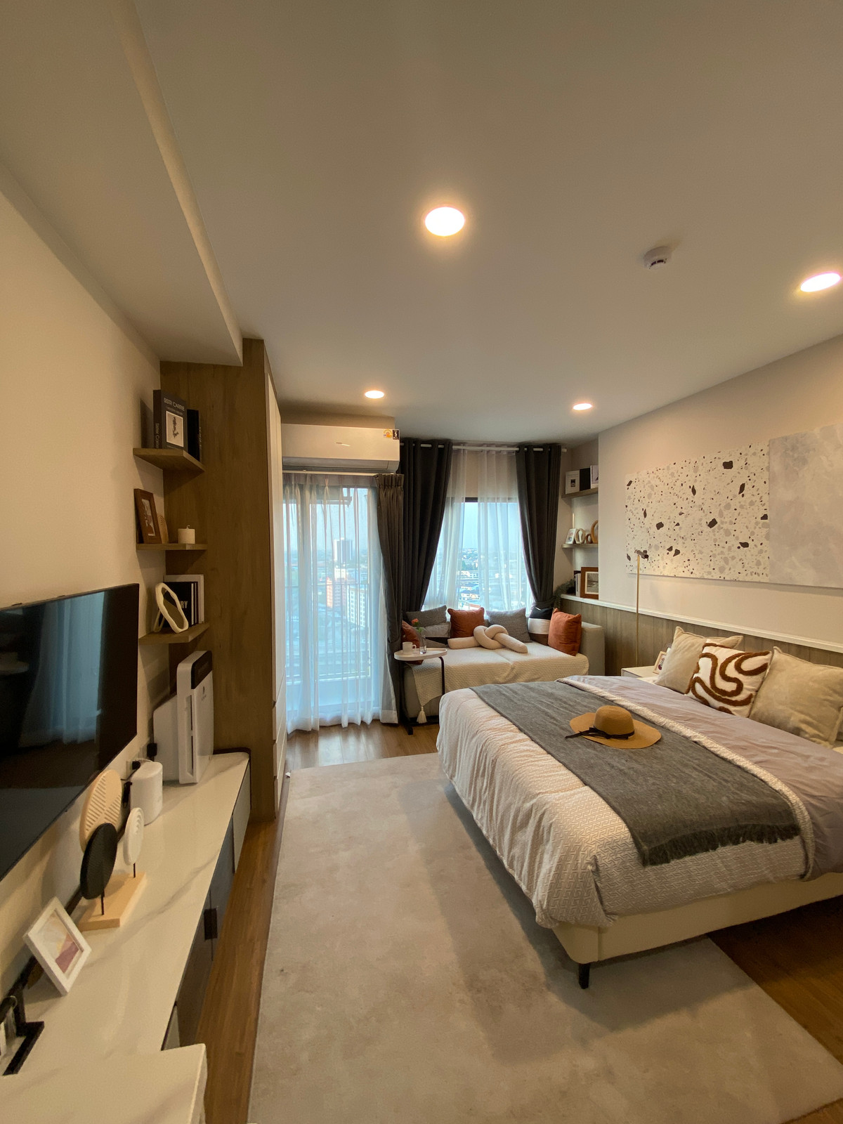 ขายคอนโดรามคำแหง หัวหมาก : 🔥ขาย🔥 🏢คอนโด เดอะ ลิฟวิ่น รามคำแหง 22-24 ตร.ม.