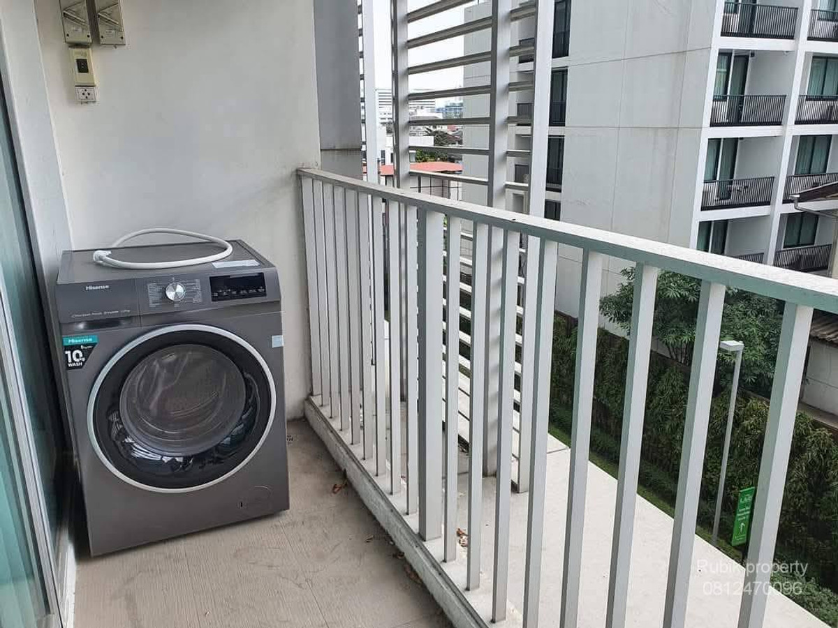 For RentCondoLadprao, Central Ladprao : 🔥 **Condo for rent The Line Phahonyothin Park RB1829 (Building A)** Prime location **Lat Phrao Intersection** near Central + BTS + MRT 🚆✨