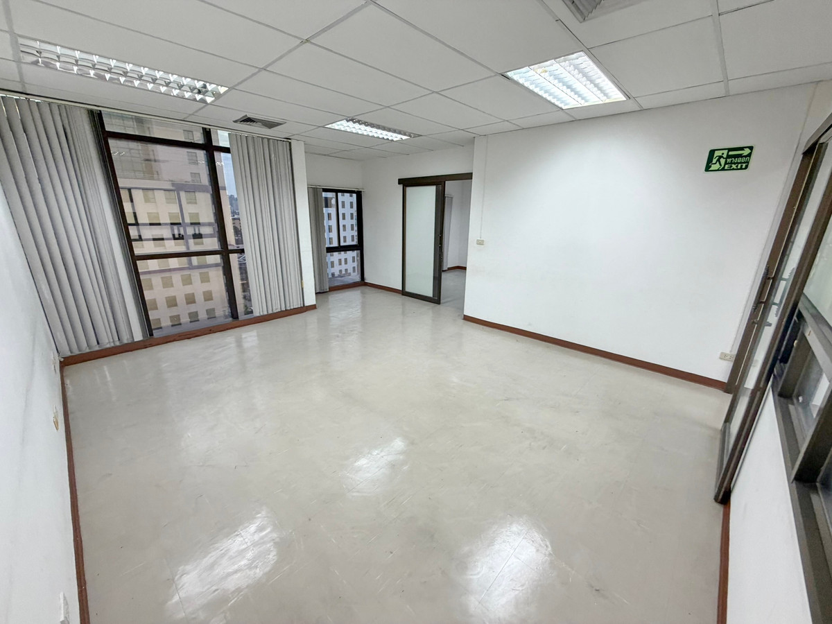 ให้เช่าสำนักงานรัชดา ห้วยขวาง : OF012♛♚เช่า พื้นที่สำนักงาน♙รัชดา-ห้วยขวาง♜MRT สุทธิสาร∞099-5919653,065-9423251🜲Line@sureresidence