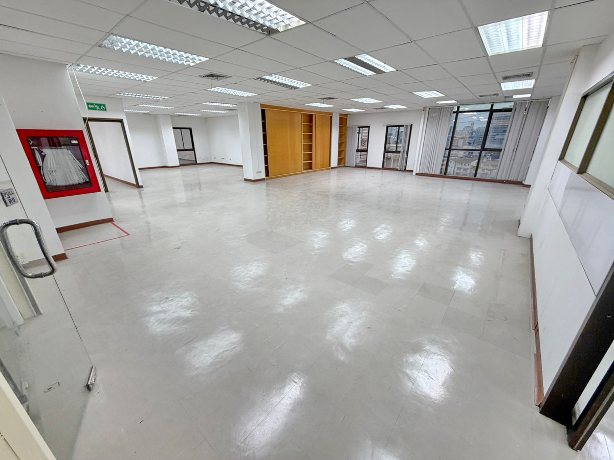 ให้เช่าสำนักงานรัชดา ห้วยขวาง : OF012♛♚เช่า พื้นที่สำนักงาน♙รัชดา-ห้วยขวาง♜MRT สุทธิสาร∞099-5919653,065-9423251🜲Line@sureresidence