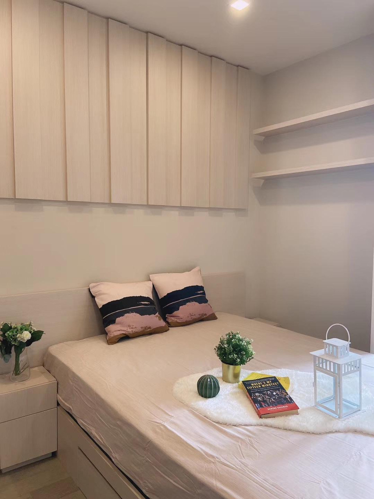 ให้เช่าคอนโดสุขุมวิท อโศก ทองหล่อ : Minimal Style , Ashton Asoke 1bed 32 Sqm Fullyfurnish Welcome Foreign 26,000-