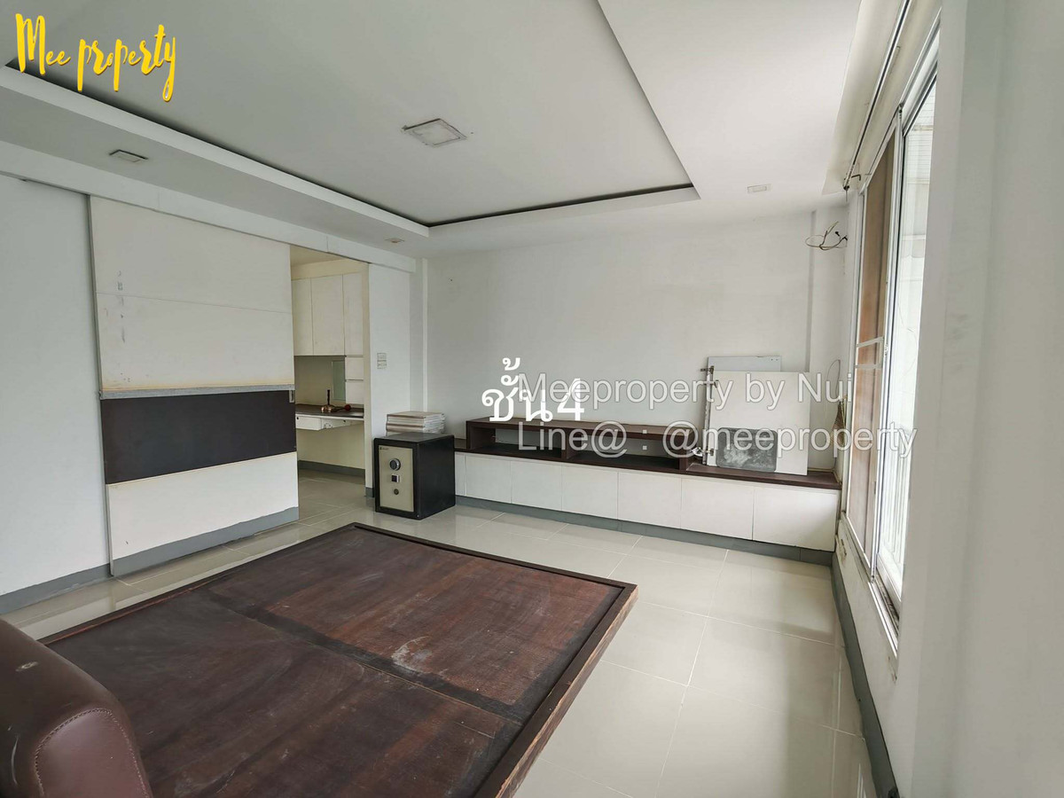 For RentTownhomeSukhumvit, Asoke, Thonglor : Rent / Townhome Thonglor 4 floors, land size 44 sq m. | usable area 300 sq m. Prime location, Soi Thonglor 21 (Sukhumvit 55) ME-258