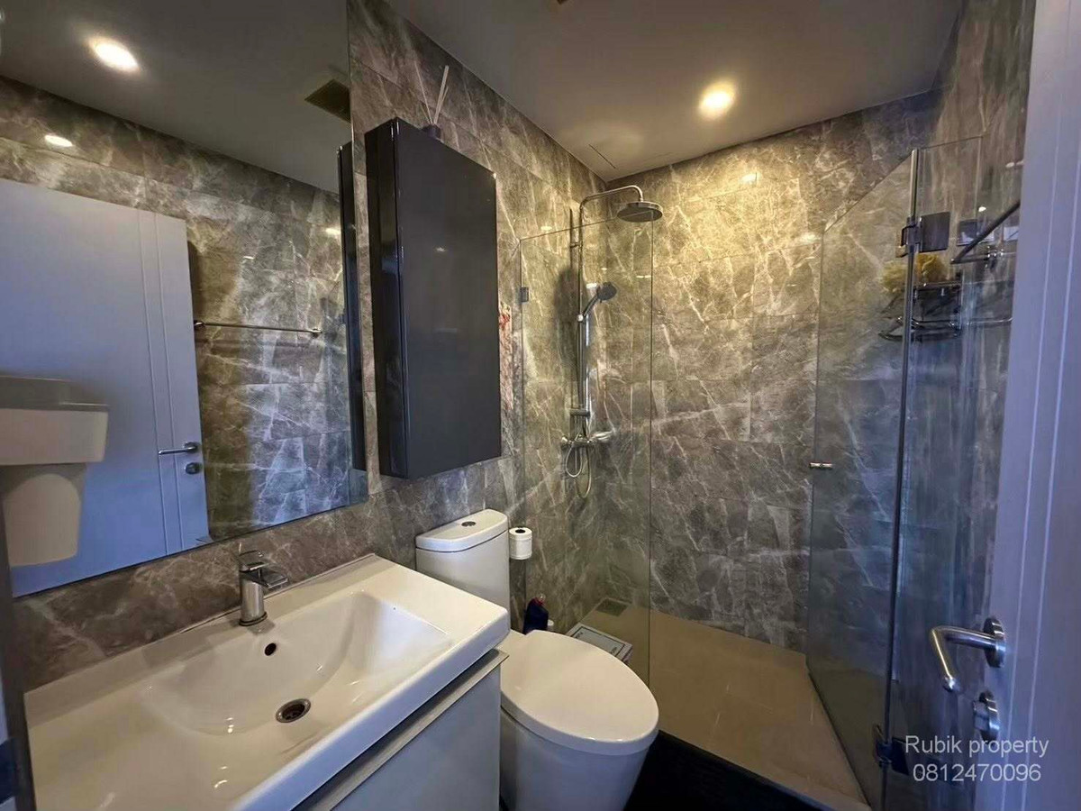 For RentCondoRatchathewi,Phayathai : 🏙 **Condo for rent Ideo Q Siam – Ratchathewi** RB1817, location in the heart of Siam – Ratchathewi with **Private Lift** maximum privacy ✨