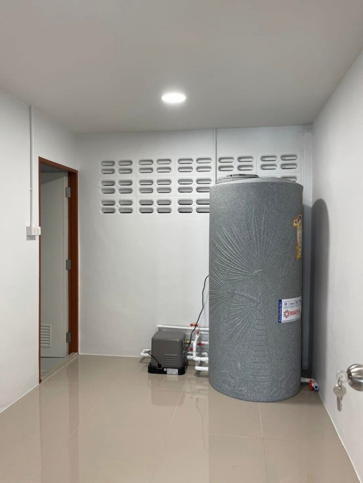 ให้เช่าทาวน์โฮมลาดพร้าว101 แฮปปี้แลนด์ : ให้เช่าด่วน รีโนเวทแล้วทำเลดี