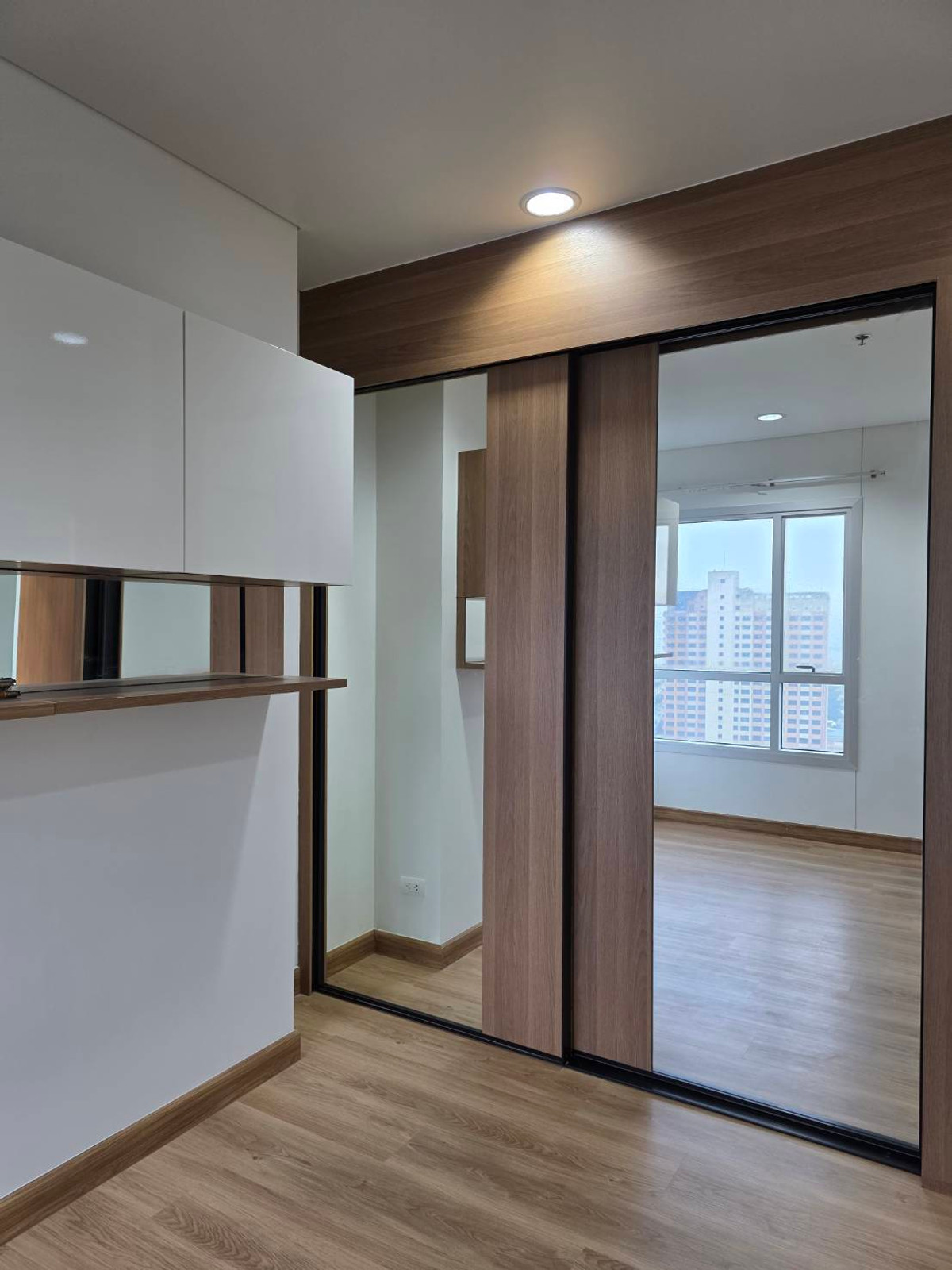 For SaleCondoSapankwai,Jatujak : 🏠✨ Intro Phaholyothin – Pradipat | Condo for sale, 1 bedroom, ready to move in (HBH-ST-233)