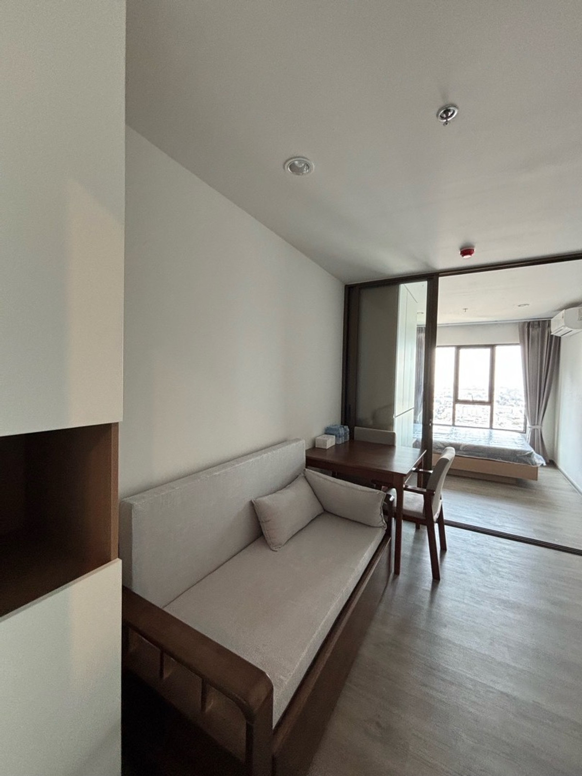 ให้เช่าคอนโดท่าพระ ตลาดพลู วุฒากาศ : ใหม่ Regent Home Wutthakat