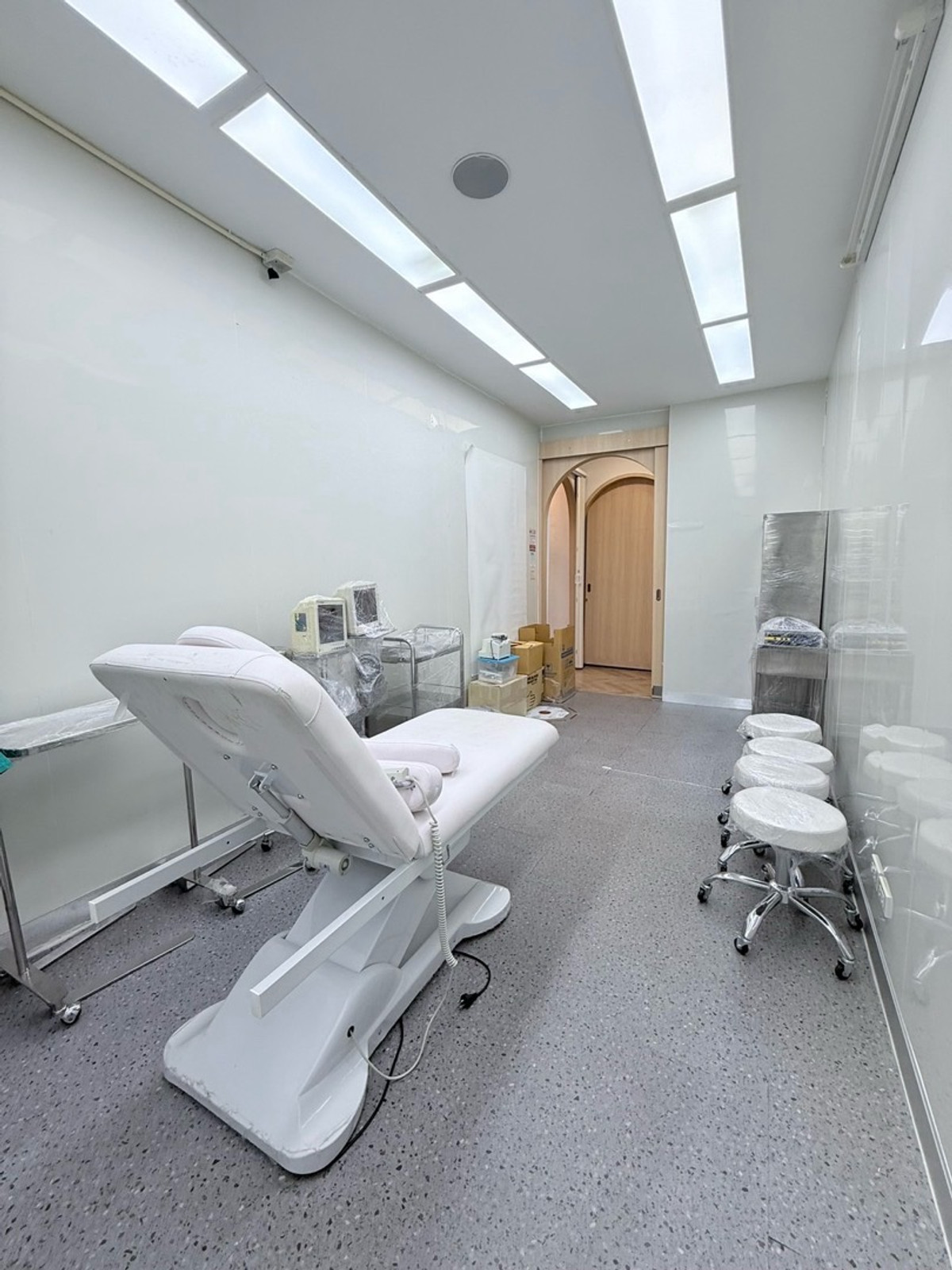 For SaleHome OfficeKaset Nawamin,Ladplakao : 🏙 Premium Place Kaset-Nawamin 2
4-storey home office in Soi Prasert Manukit 29 (Mayalap)