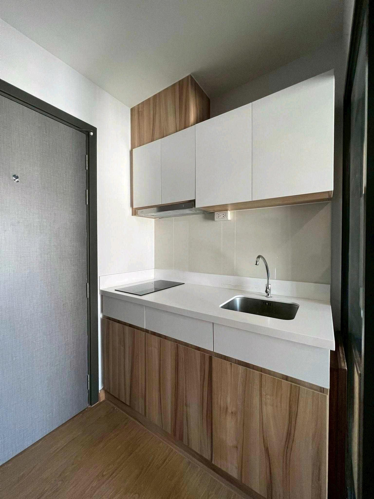 For RentCondoRatchadapisek, Huaikwang, Suttisan : #E132 🎉230369 Condo for rent Asher Ratchada-Huai Khwang