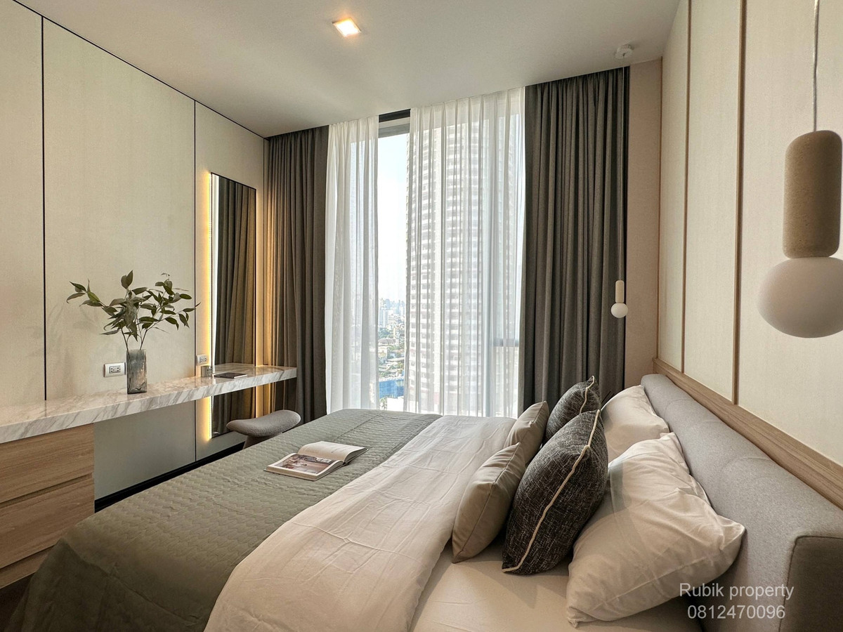 For RentCondoSukhumvit, Asoke, Thonglor : 🏙 **Condo for rent LAVIQ Sukhumvit 57 (Thonglor)** RB1822 Luxury Condo in the heart of Thonglor, near BTS only 200 meters ✨