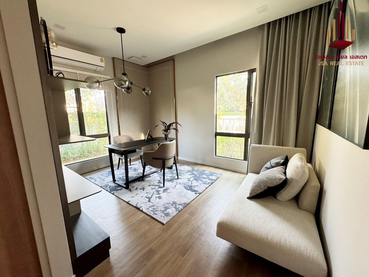 For RentHouseSamut Prakan,Samrong : ✨ For Rent: MANTANA Bangna km 15 ✨ 💰 Only190,000 THB/month