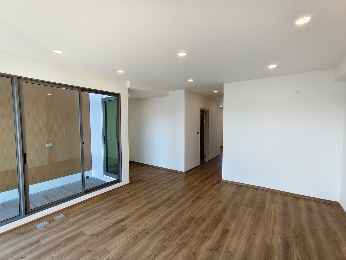 For SaleTownhomePattanakan, Srinakarin : [For Sale] SHO PHATTHANAKARN 32 Townhome, size 4.5 floors.