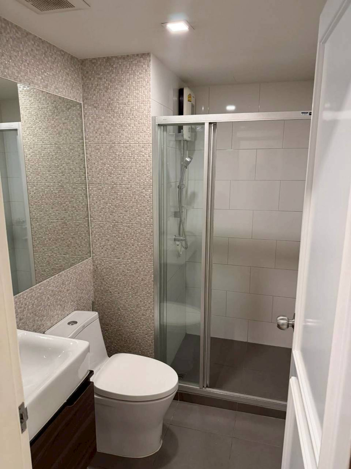 ให้เช่าคอนโดวิภาวดี ดอนเมือง หลักสี่ : ✅ KSS114 ✅ Line : @p2nproperty