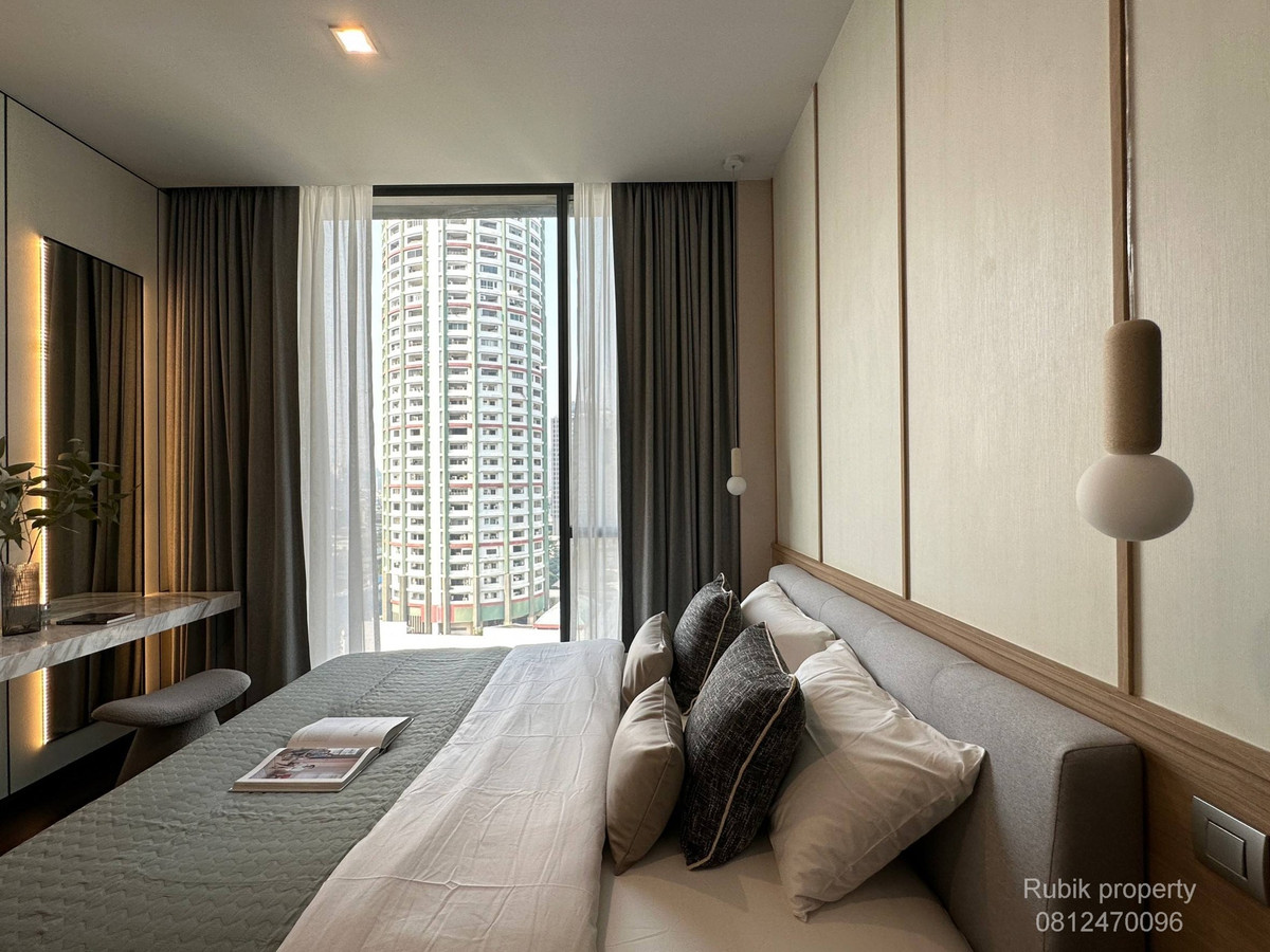 For RentCondoSukhumvit, Asoke, Thonglor : 🏙 **Condo for rent LAVIQ Sukhumvit 57 (Thonglor)** RB1822 Luxury Condo in the heart of Thonglor, near BTS only 200 meters ✨