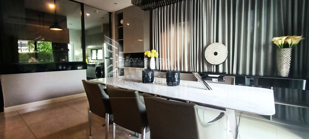 HouseBangna, Bearing, Lasalle : Mantana Bangna Km.7 for rent or sale