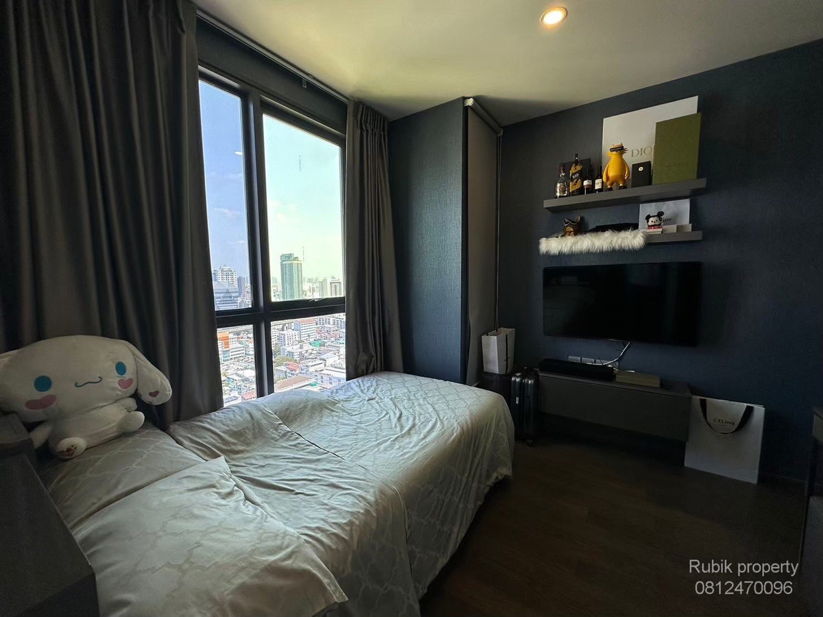 For RentCondoRatchathewi,Phayathai : 🏙 **Condo for rent Ideo Q Siam – Ratchathewi** RB1817, location in the heart of Siam – Ratchathewi with **Private Lift** maximum privacy ✨