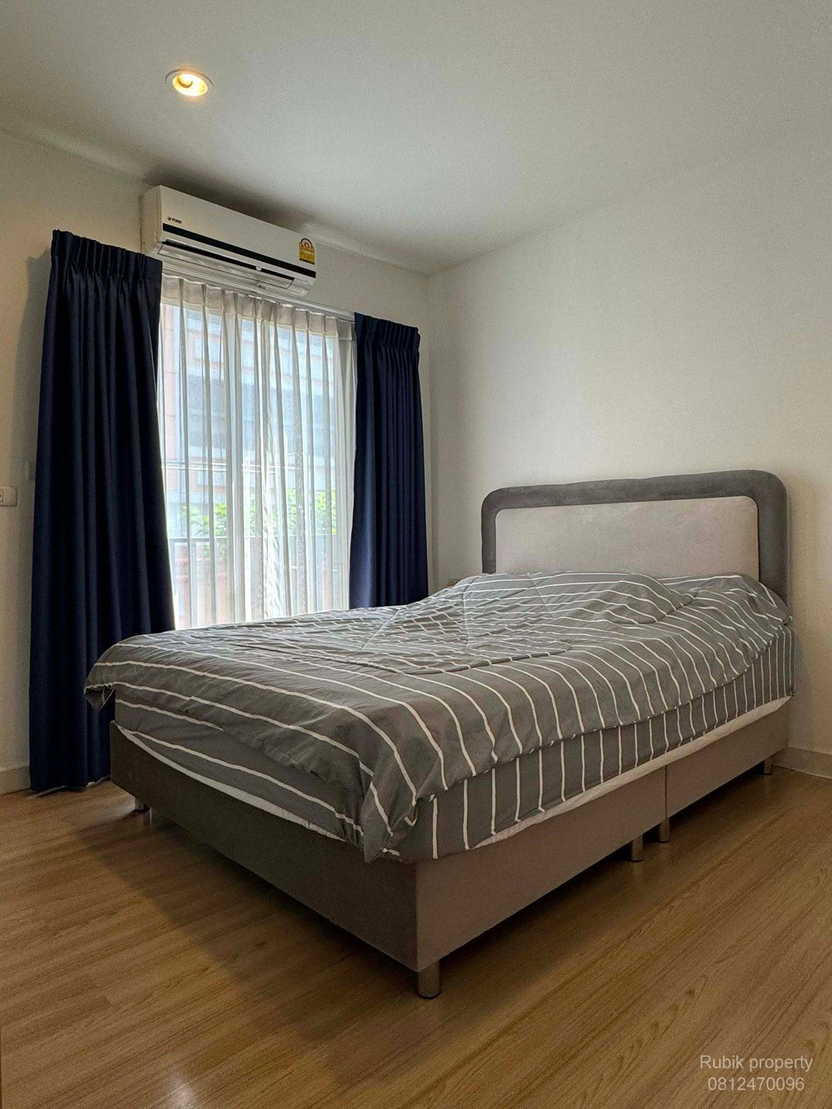 For RentCondoSukhumvit, Asoke, Thonglor : 🏙 **Condo for rent The Nest Sukhumvit 22** RB1821, Sukhumvit location, near Phrom Phong - Asoke, convenient travel ✨