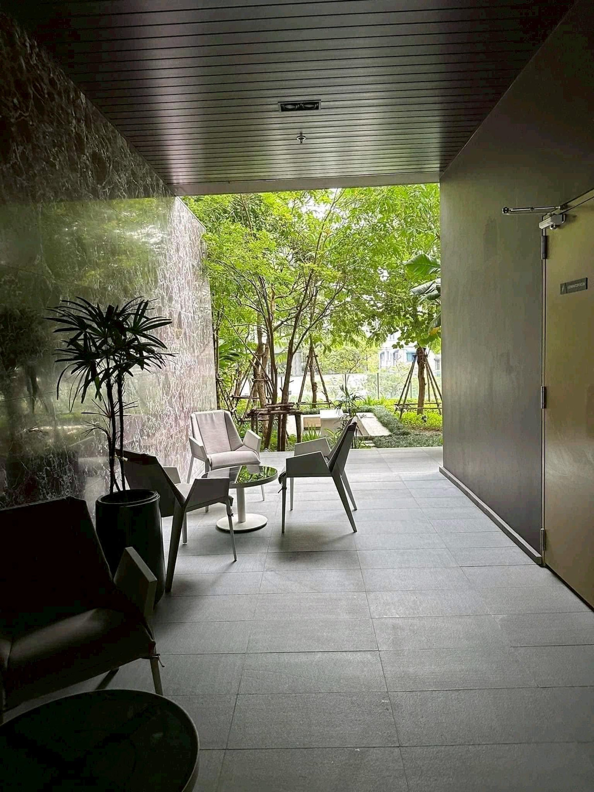 For RentCondoSukhumvit, Asoke, Thonglor : #E140 (Former code S5069) 🎉 230369 Noble Around Sukhumvit 33