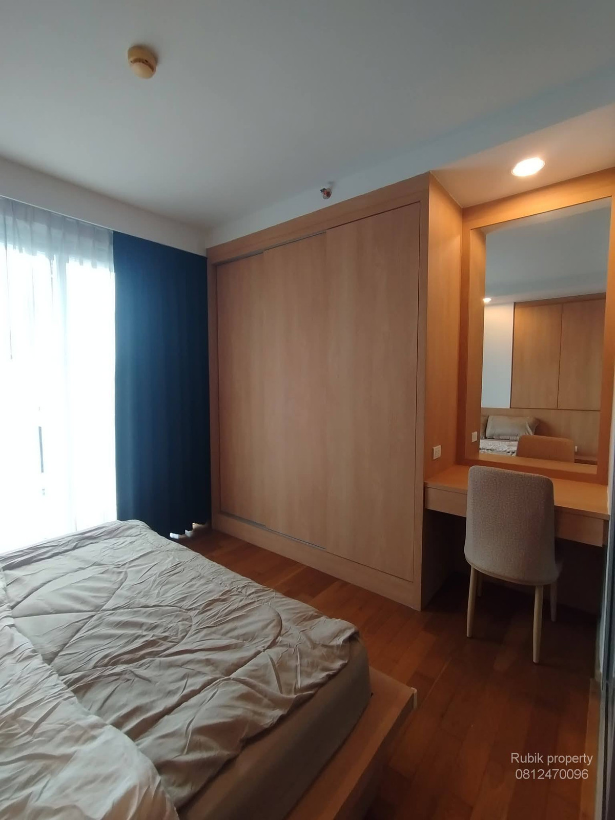 For RentCondoLadprao, Central Ladprao : 🔥 **Condo for rent The Line Phahonyothin Park RB1829 (Building A)** Prime location **Lat Phrao Intersection** near Central + BTS + MRT 🚆✨
