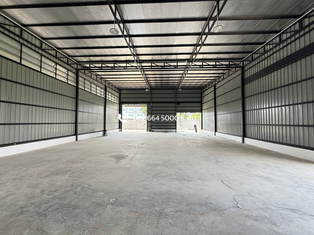 For RentWarehouseLadprao101, Happy Land, The Mall Bang Kapi : Newly built warehouse for rent 260 / 280 284.5 sq m 💥 Location Pho Kaeo / Nawamin / Lat Phrao 101 / Bang Kapi, near the expressway, convenient travel 📍