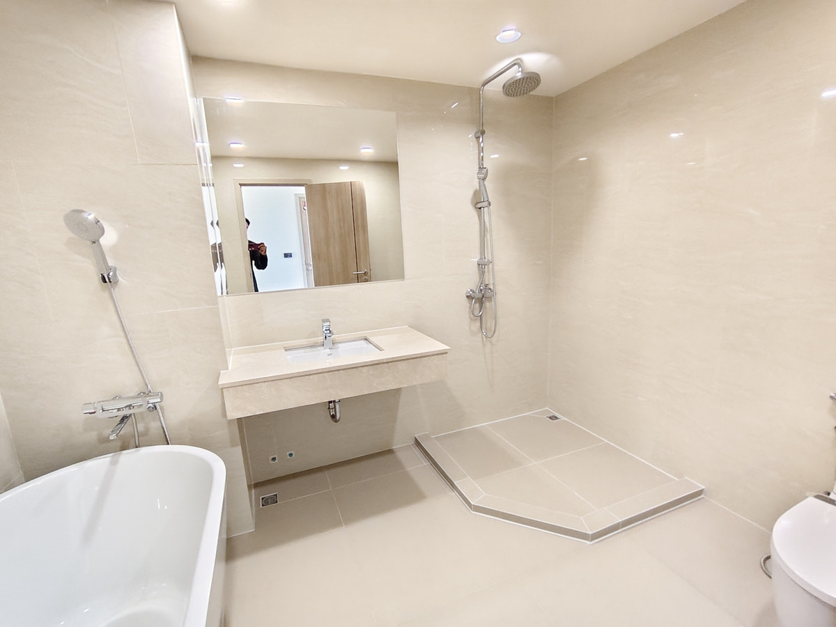 For SaleTownhomePattanakan, Srinakarin : [For Sale] SHO PHATTHANAKARN 32 Townhome, size 4.5 floors.