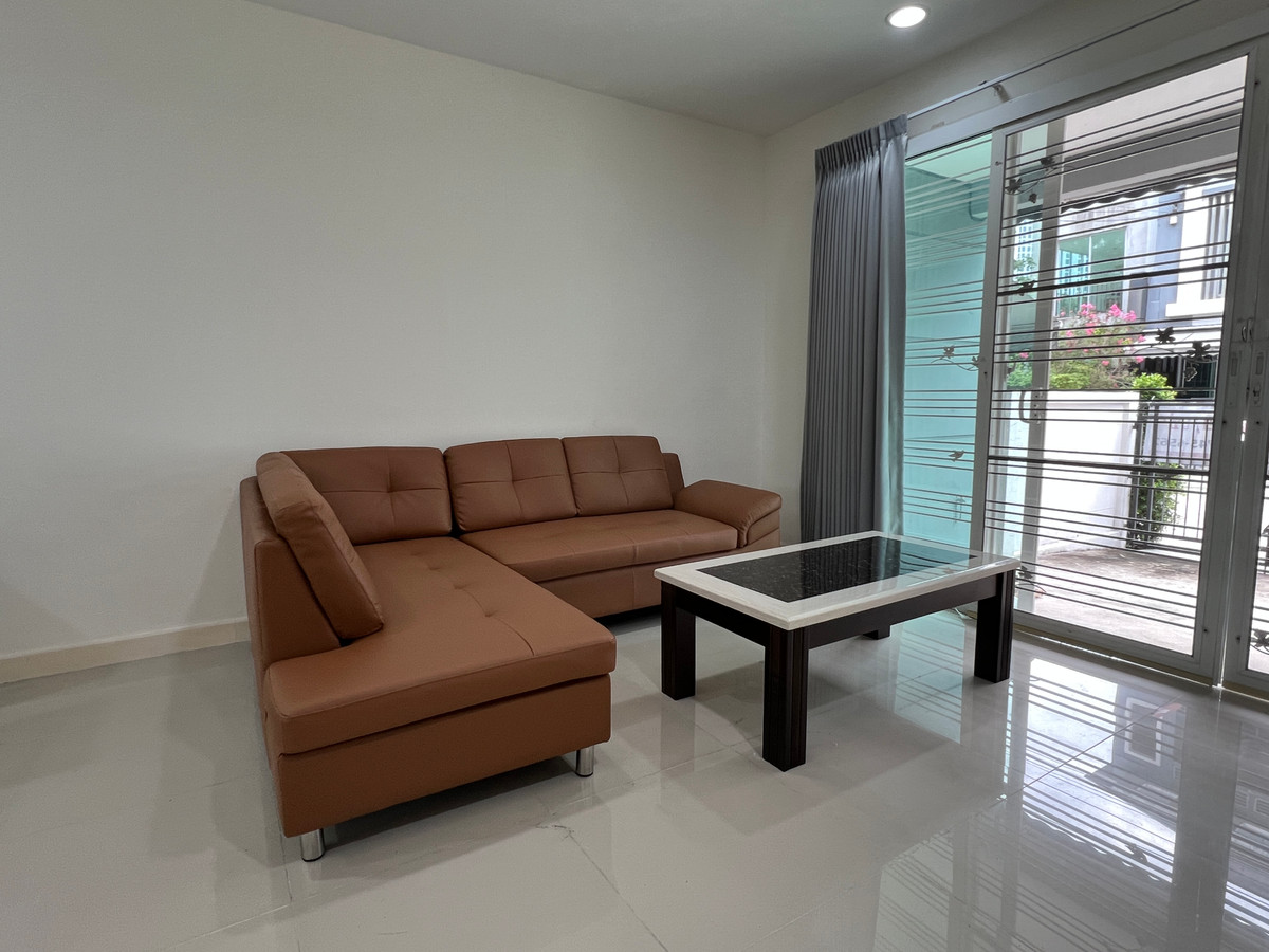 ทาวน์โฮมรามคำแหง หัวหมาก : ขายทาวโฮม บ้านกลางเมือง พระราม 9 รามคำแหง  3 นอน 4 น้ำ ใกล้ MRT สายสีส้ม ใกล้ท่าเรือคลองแสนแสบ