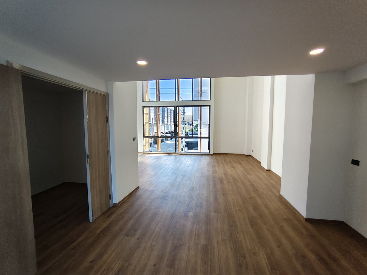 For SaleTownhomePattanakan, Srinakarin : [For Sale] SHO PHATTHANAKARN 32 Townhome, size 4.5 floors.