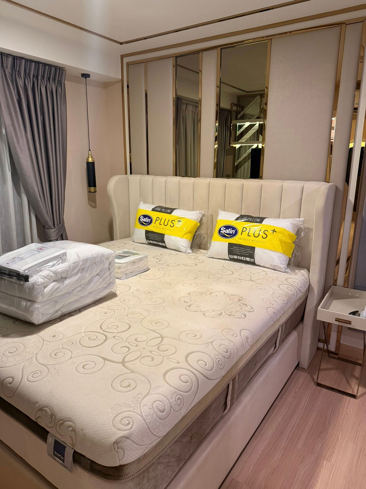 For RentCondoVipawadee, Don Mueang, Lak Si : For rent, 2 bedrooms, 2 bathrooms, Knightsbridge, Sky City, Saphan Mai.