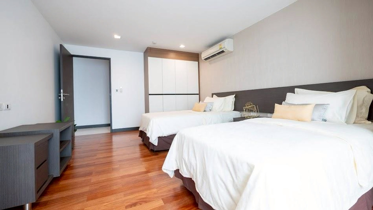 For RentCondoSukhumvit, Asoke, Thonglor : LTH14744 – Condo for Rent | The Klasse Residence | 167 sqm | 3 Bedrooms 3 Bathrooms | Rare Large Unit Luxury Residence Prime Location | Near BTS Asoke | 120,000 THB/Month | Luxury Condo The Klasse Residence, large room, rare unit, near BTS Asoke